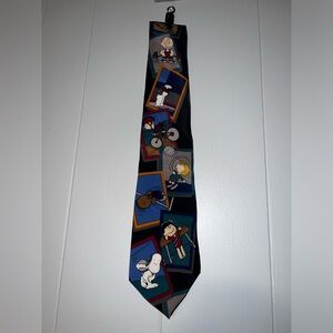 Peanuts mens tie